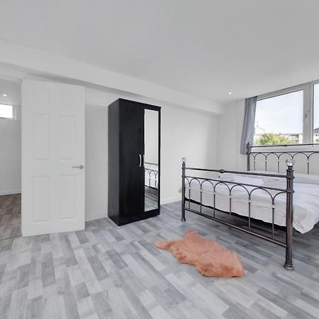 Suites By Rehoboth - Overcomers- Deptford Londra Dış mekan fotoğraf
