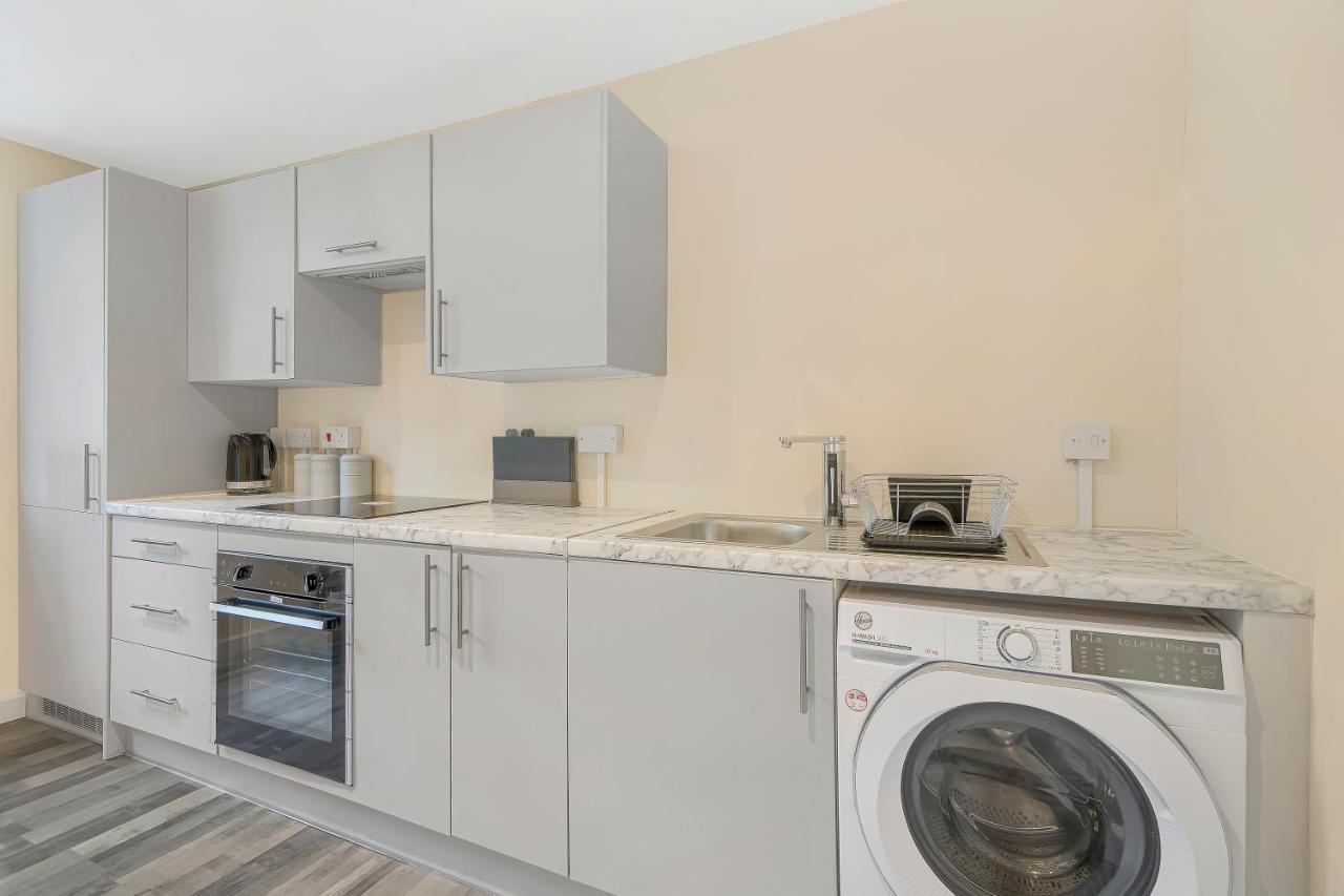 Suites By Rehoboth - Overcomers- Deptford Londra Dış mekan fotoğraf