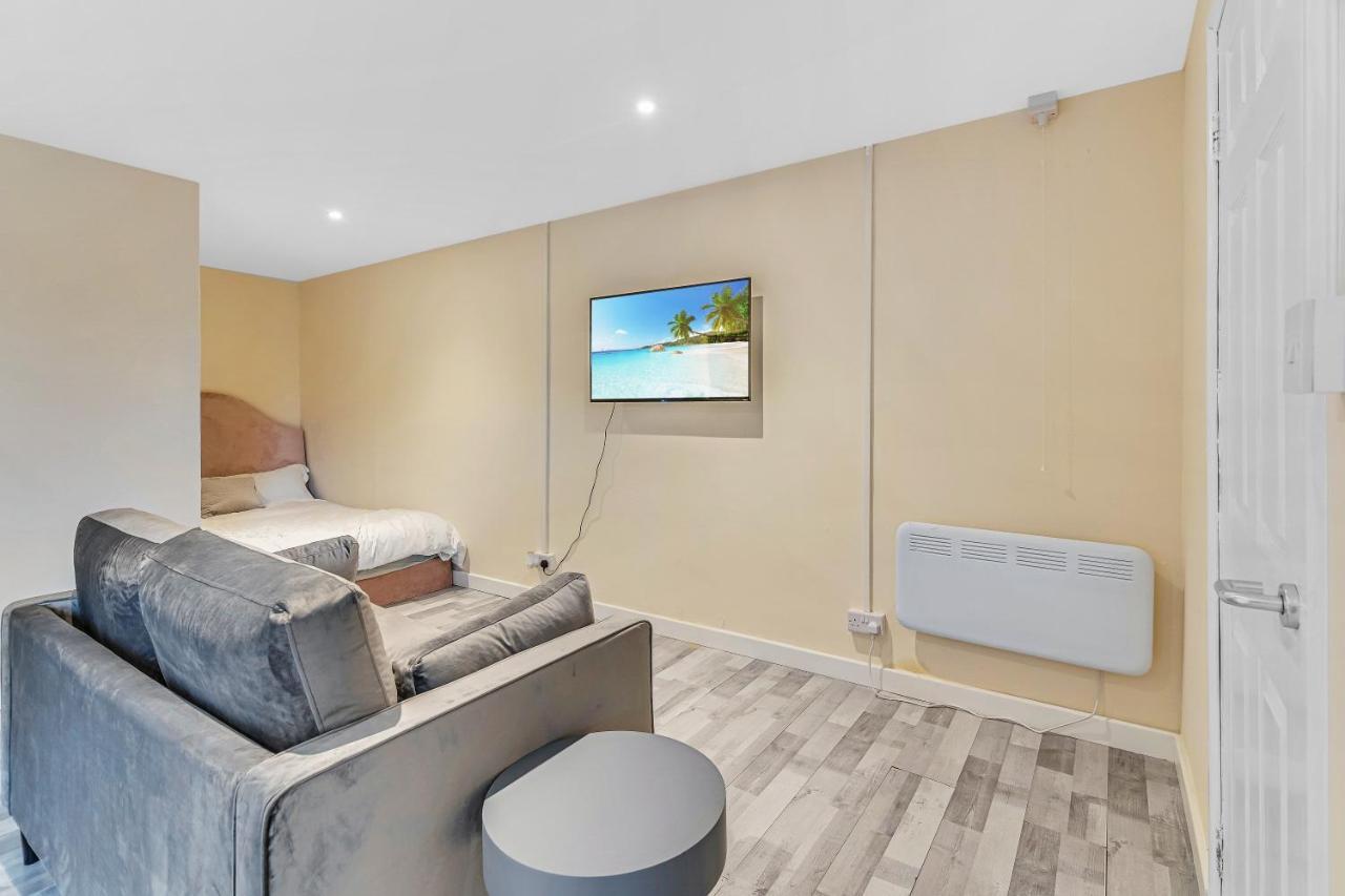 Suites By Rehoboth - Overcomers- Deptford Londra Dış mekan fotoğraf