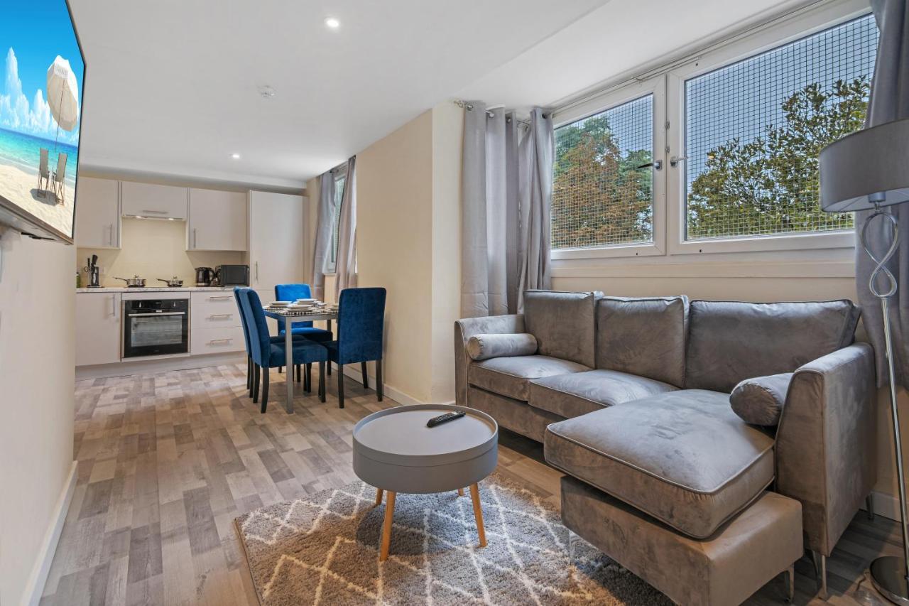 Suites By Rehoboth - Overcomers- Deptford Londra Dış mekan fotoğraf