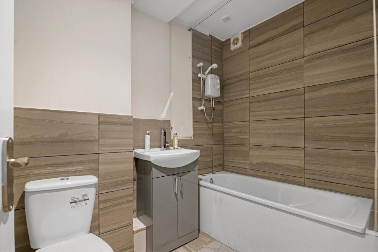 Suites By Rehoboth - Overcomers- Deptford Londra Dış mekan fotoğraf