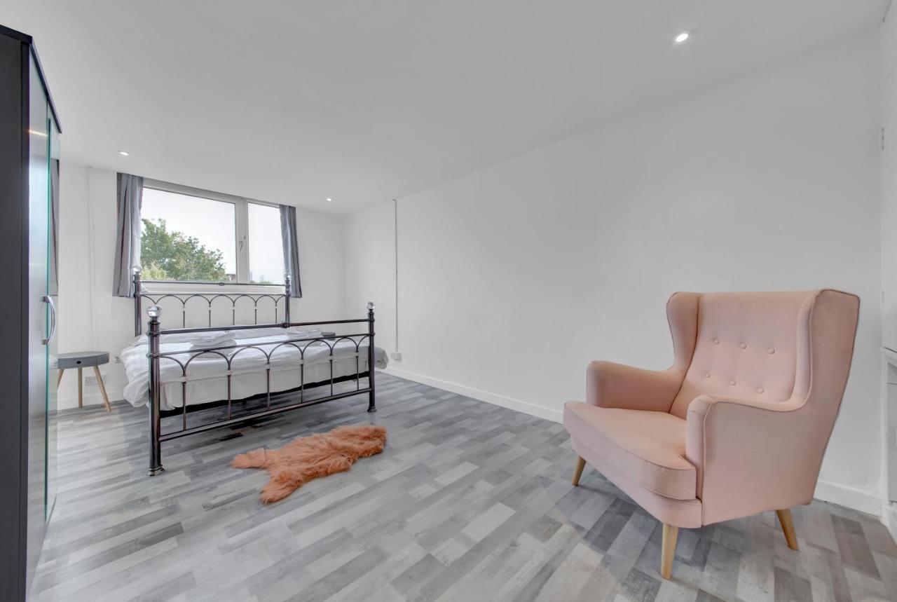 Suites By Rehoboth - Overcomers- Deptford Londra Dış mekan fotoğraf