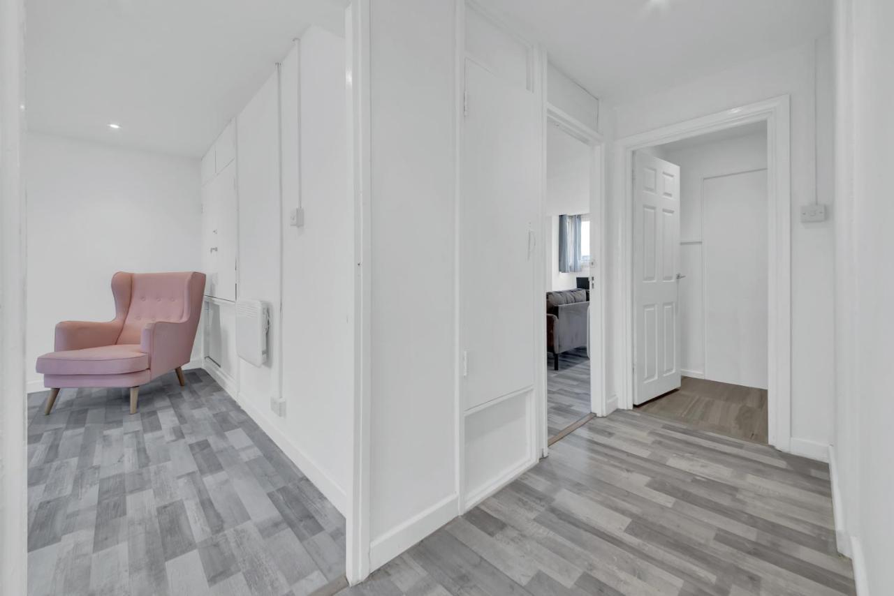 Suites By Rehoboth - Overcomers- Deptford Londra Dış mekan fotoğraf